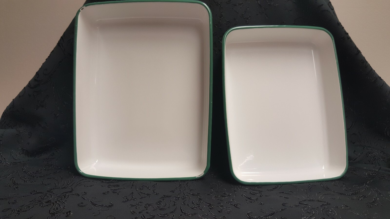 Lenox Bake ware metal baking dish with rose pattern set of 2