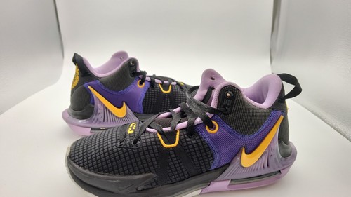 ゲリラ価格LEBRON WITNESS Ⅷ EP 　27.0㎝ LeBron Witness 8 EP Basketball Shoes. Nike JP