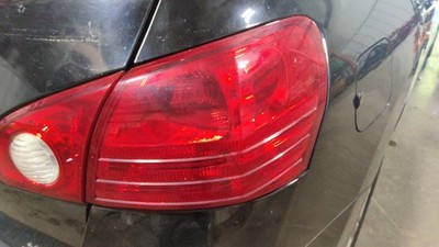 2008-2015 Japan Built Nissan Rogue RH Passenger Outer Taillight Tail Lamp Nice!