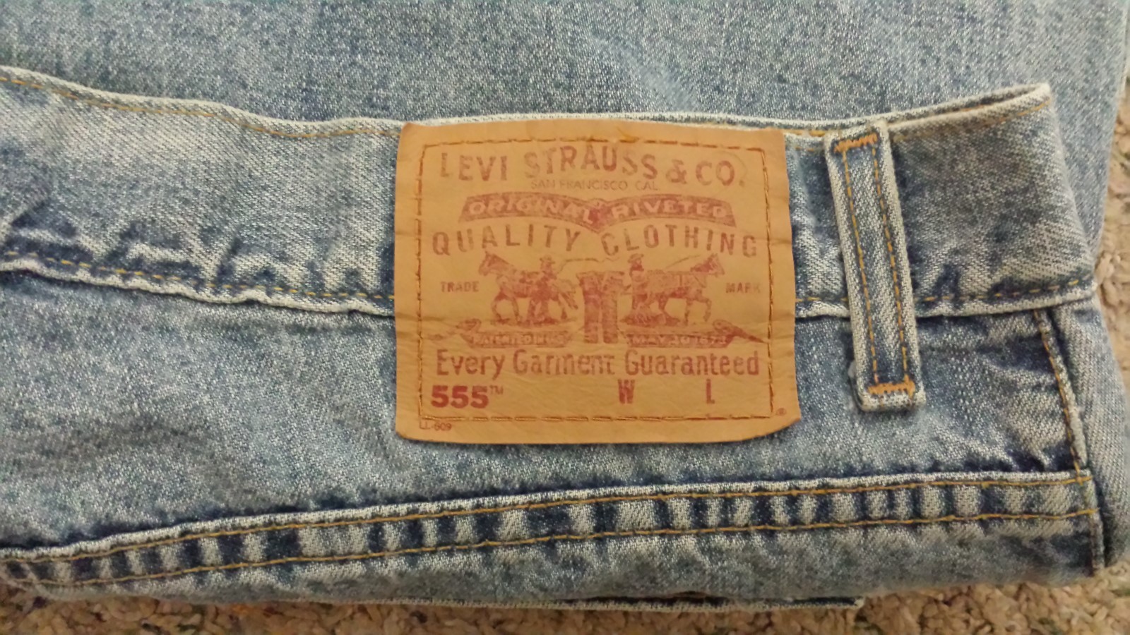 WOMANS JEAN SHORT 555 LEVI STRAUSS SZ XLARGE