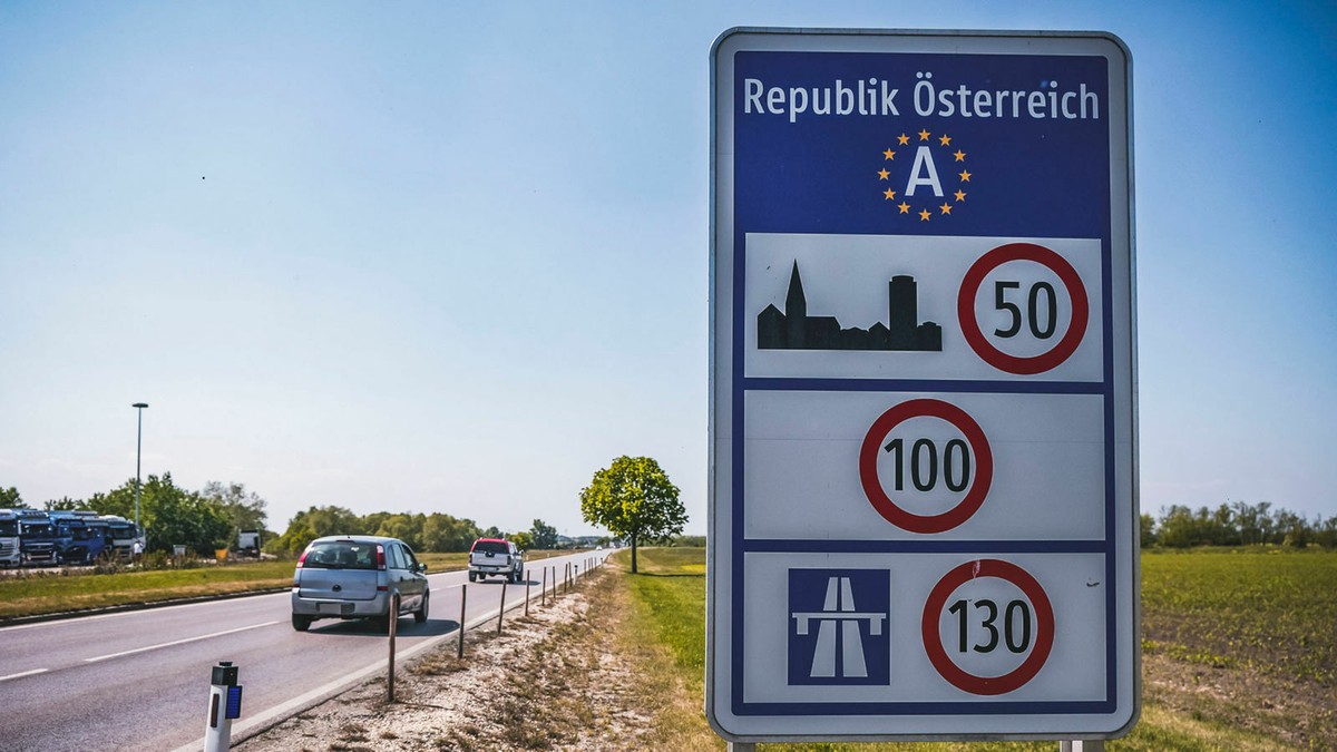 Corona Und Grenzubertritt Alle Infos Mobile De