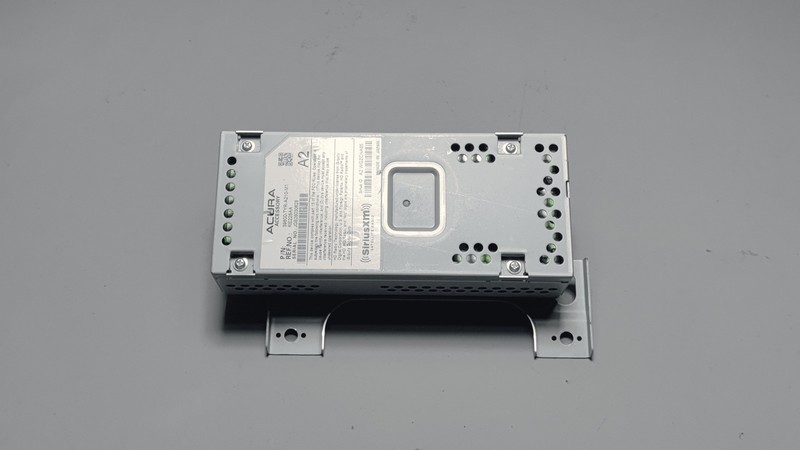 Used 2018-2020 Acura MDX Front Radio Tuner Satellite Receiver Control Module OEM