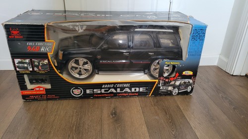 Cadillac Escalade R/C 1/14スケール デカい‼️ Cadillac Escalade R/C 1/14 Scale | eBay
