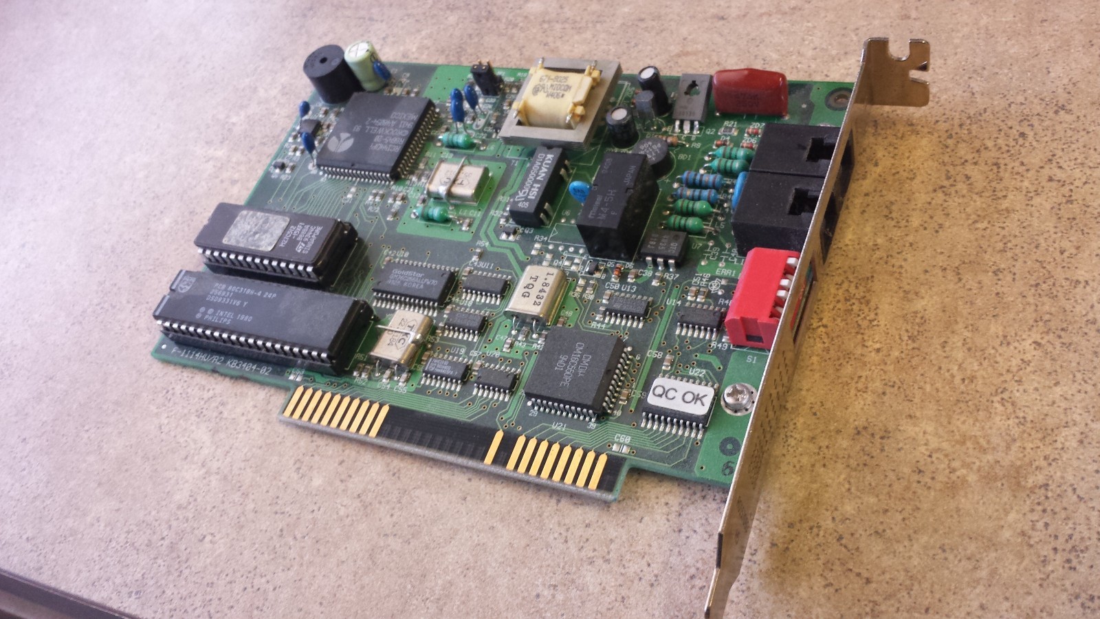 Philips Goldstar R0157080 ISA Modem Card Com X4 F-1114HV/R2 KB3404-02