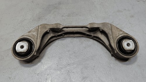 Honda CR-V AWD Rear Differential Axle Carrier Mount Bracket OEM 2017 - 2022
