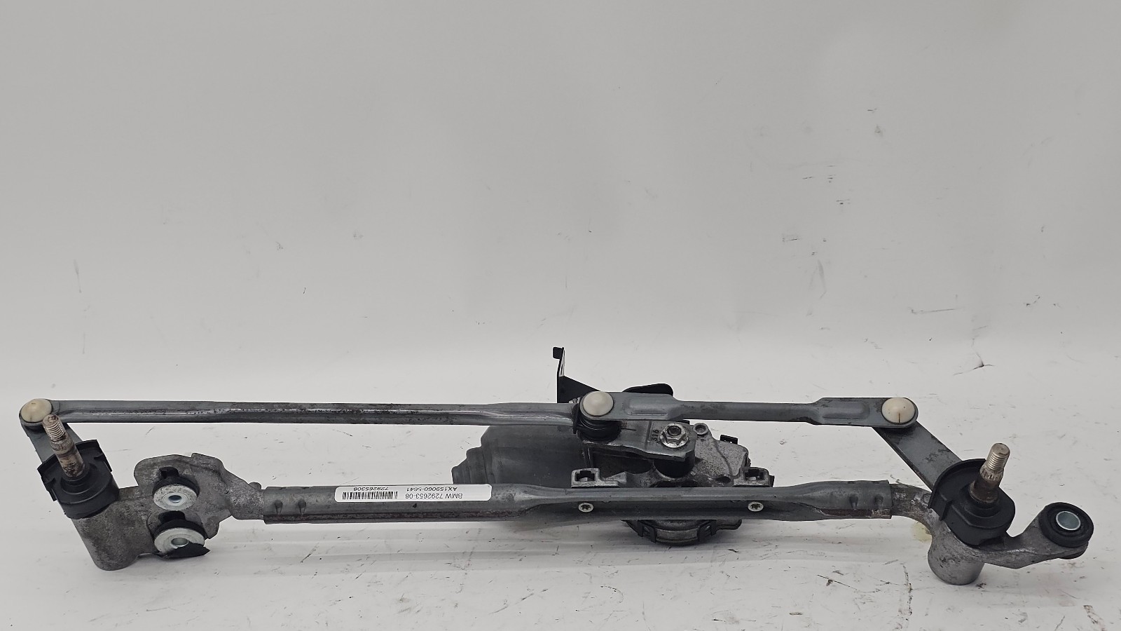 14-18 BMW F15 X5 Windshield Wiper Transmission Linkage W/ Motor 7292653-08 OEM