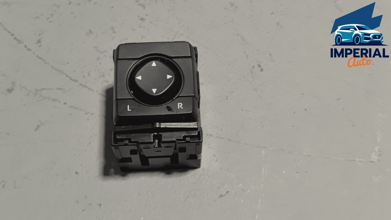 Used 2019-2025 Toyota RAV4 Front Driver Side Door Outer Mirror Control Switch OEM