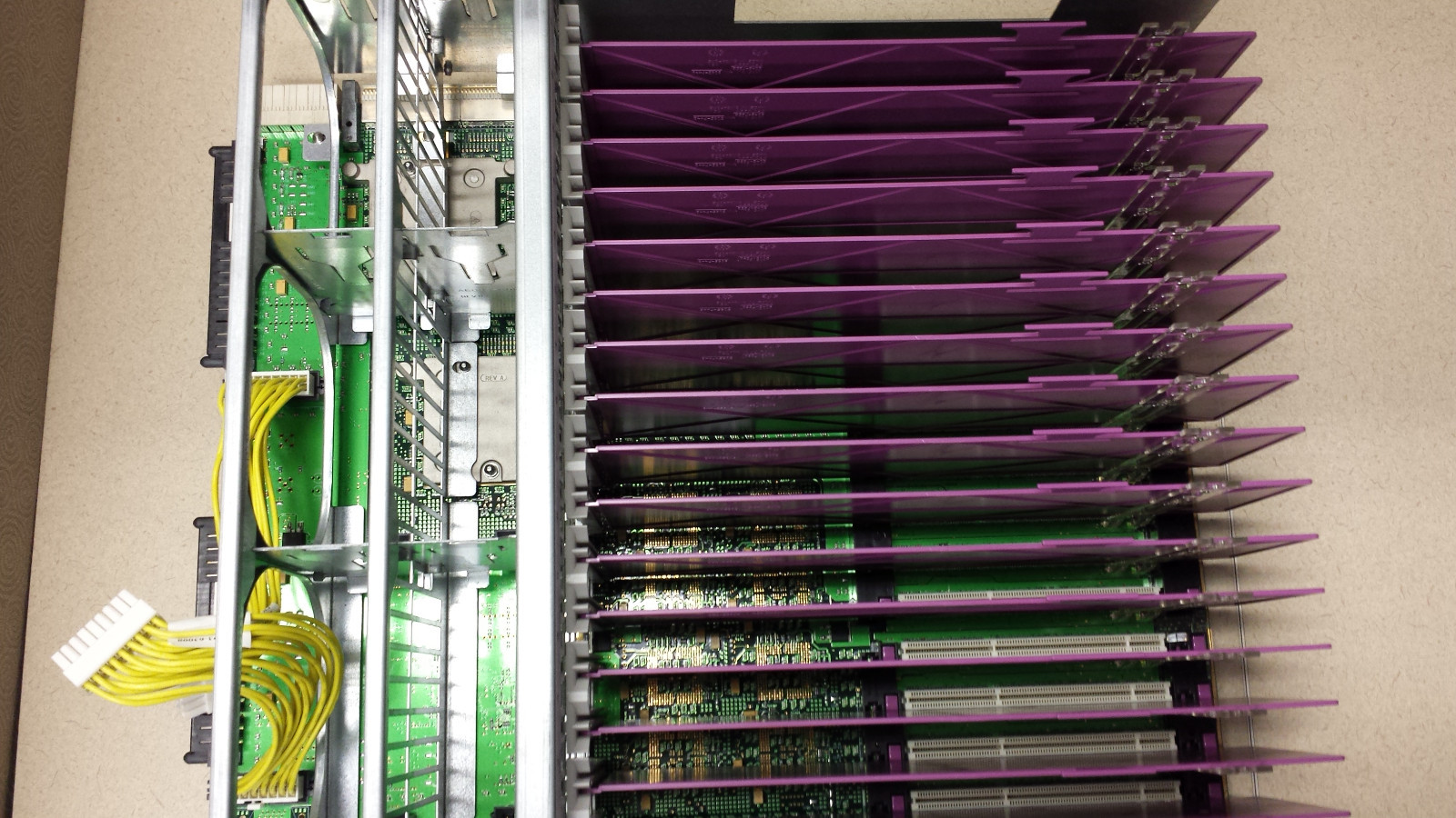 A6093-69015 A6093-60002 PCI backplane - Card Cage Assembly tested and working