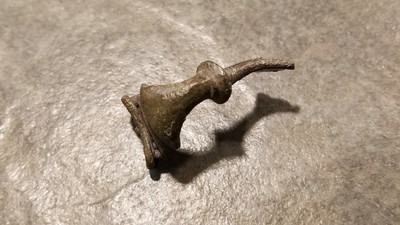 Ancient Roman Bronze FIBULA BROOCH (#1) Kraftig Profilierte Type, Intact Pin