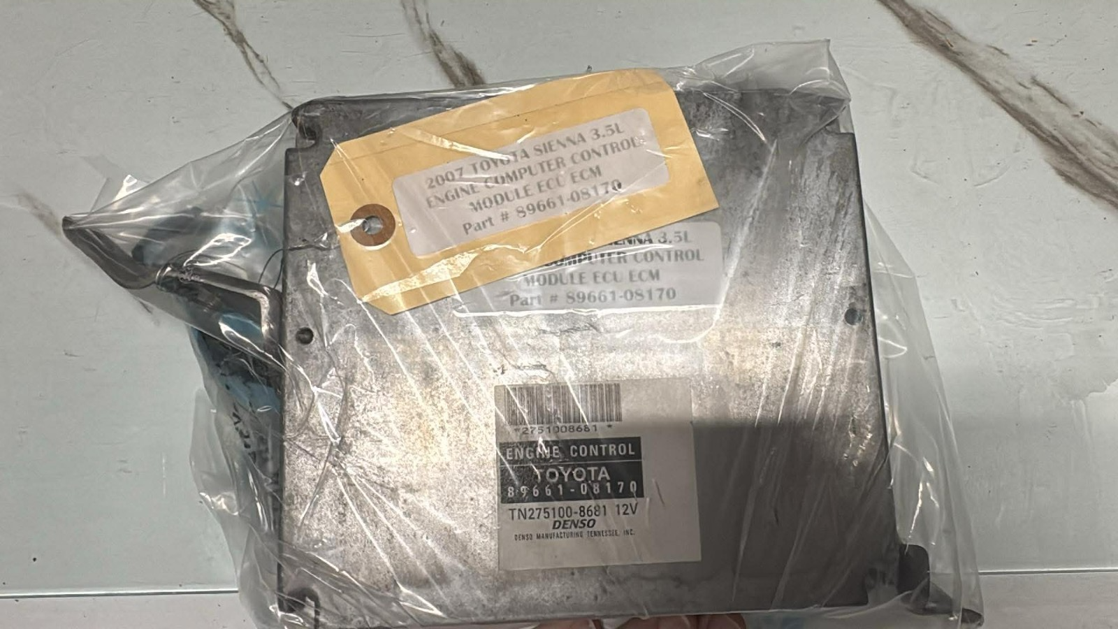 2007 Toyota Sienna Engine Control Module P.N.89661-08170