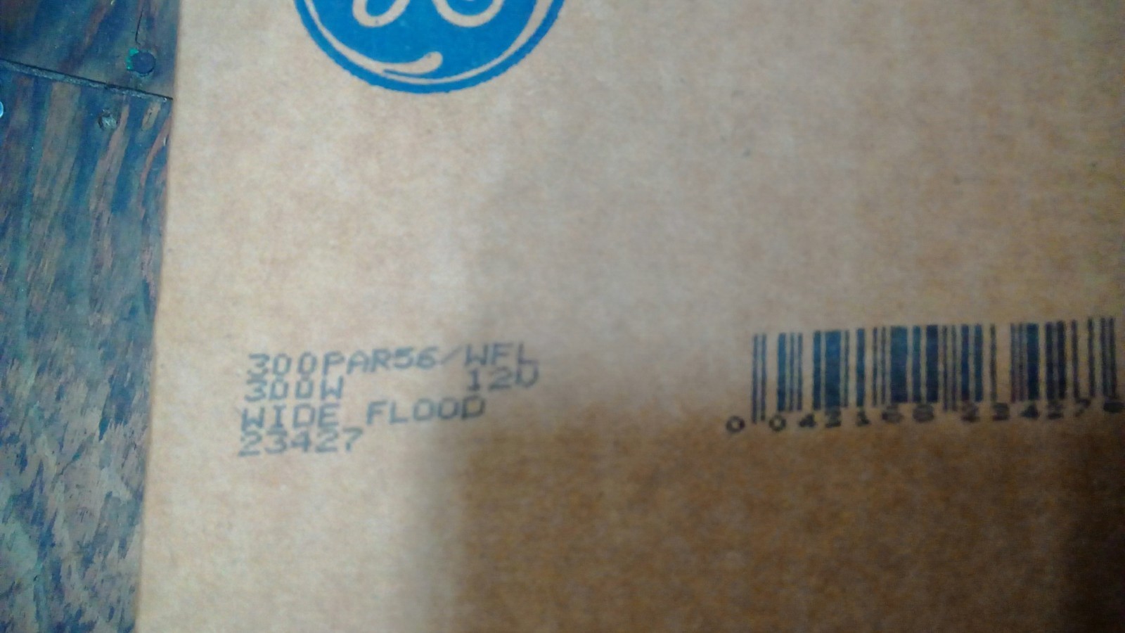 GE 300 WATTS PAR 56 12 VOLTS PROJECTOR LAMPS, PART # 23427 - QTY. OF 3