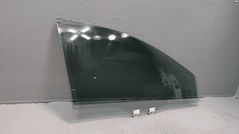Used 2017-2022 Honda CR-V Front Right Passenger Door Window Glass OEM
