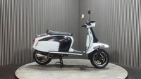 Royal Alloy GT 125 i Scooter Petrol CVT Euro 4 (10 ps)