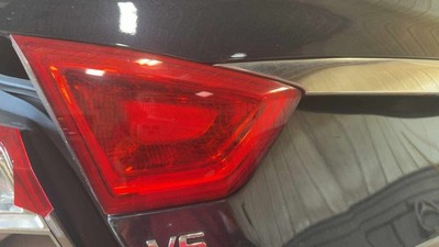 Used Left Lid Mounted Tail Light fits: CHEVY IMPALA Left 14 15 16 17 18 19 20
