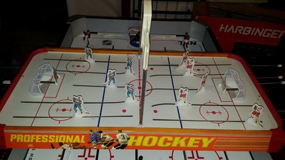 Vintage Table Top Hockey Game