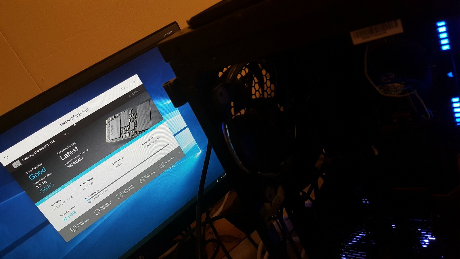 SAMSUNG V-NAND SSD 960 EVO NVMe M.2 1TB P/N: MZVLW1T0HALR Model: MZ-V6E1T0