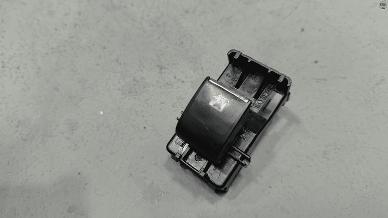 Used 2018-2020 Toyota Camry Front Right or Rear Left or Right Door Window Switch OEM