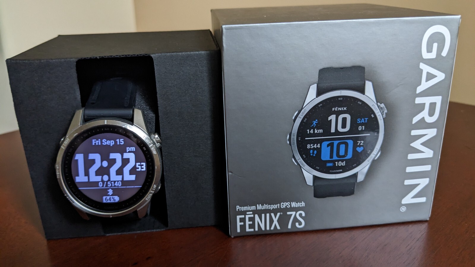 Garmin Fenix 7S GPS Fitness / Outdoor Watch