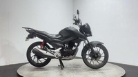 Honda CB GLR 125 2017 GOOD RUNNING PROJECT BIKE SPARES OR REPAIR 125CC