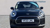 2023 MINI HATCHBACK 1.5 Cooper Classic Premium 5dr Auto HATCHBACK PETROL Automat