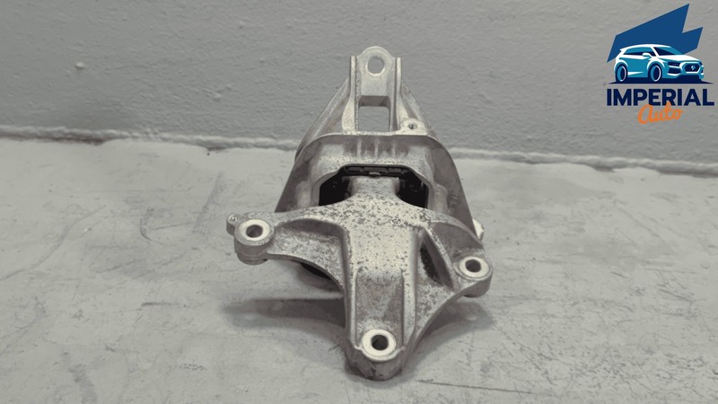 Used 2018 - 2022 Honda Accord 1.5L FWD At Transmission Mount Support Bracket OEM