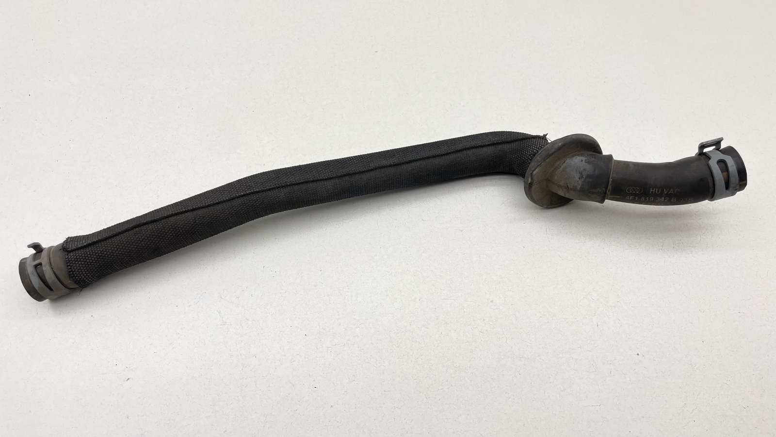 2005-2011 AUDI A6 3.2L Heater Core Coolant Supply Hose Line OEM #4F1819342B