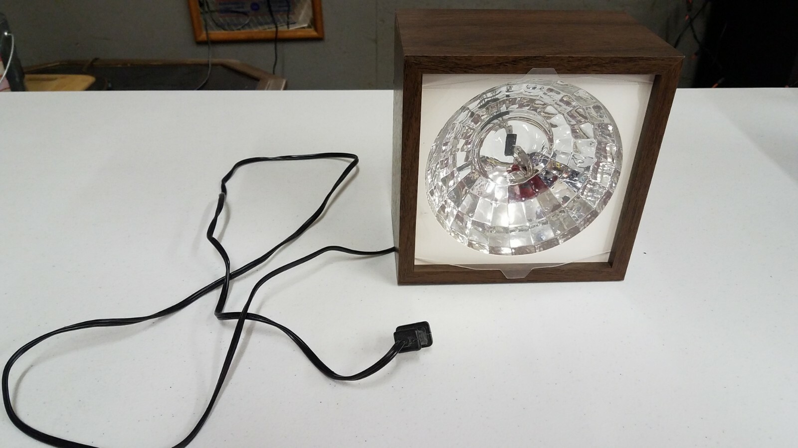 Vintage Realistic Xenon Strobe Light 42-3009-A (NICE, RETRO!)