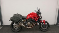 DUCATI MONSTER 821 ** ONE OWNER - PANNIERS - 12 MONTH MOT **