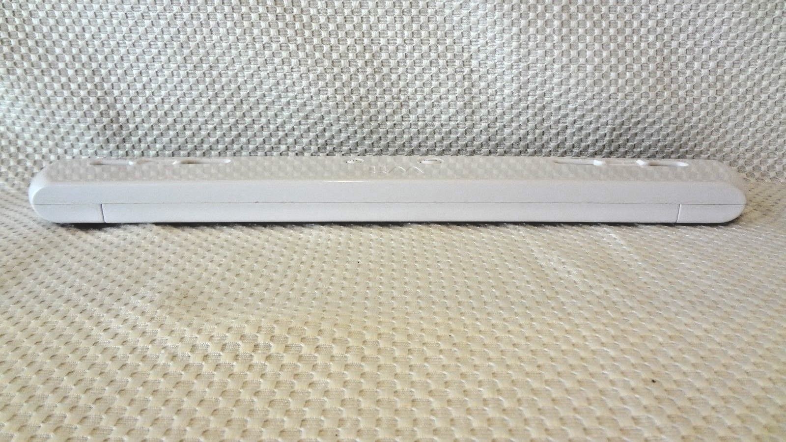 GENUINE NINTENDO Wii WIRELSS ULTRA SENSOR BAR 091002 - WHITE