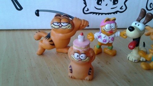 1980's Garfield PVC Lot of 7 Figurines w/ ODIE