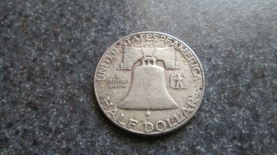 1952 P FRANKLIN SILVER HALF DOLLAR in  VERY VERY NICE condition, NICE COIN