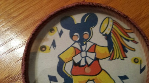 1940's Dexterity Puzzle Round Mouse with Tambourine