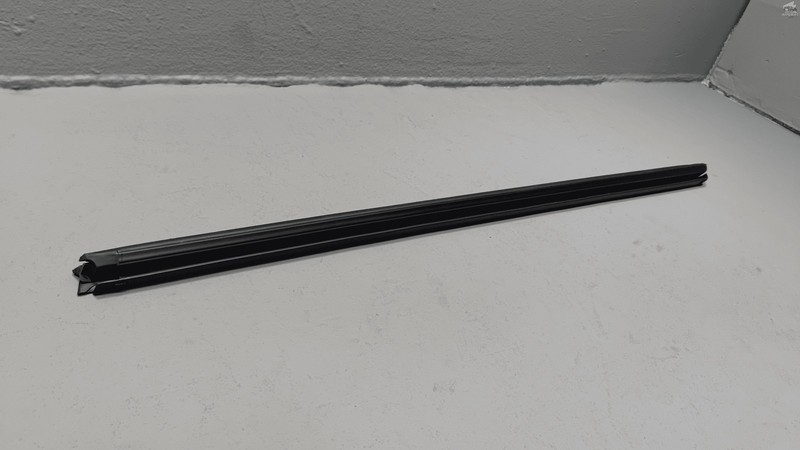Used 2021-2025 Nissan Rogue Front Right Door Window Belt Weatherstrip Seal Inner OEM
