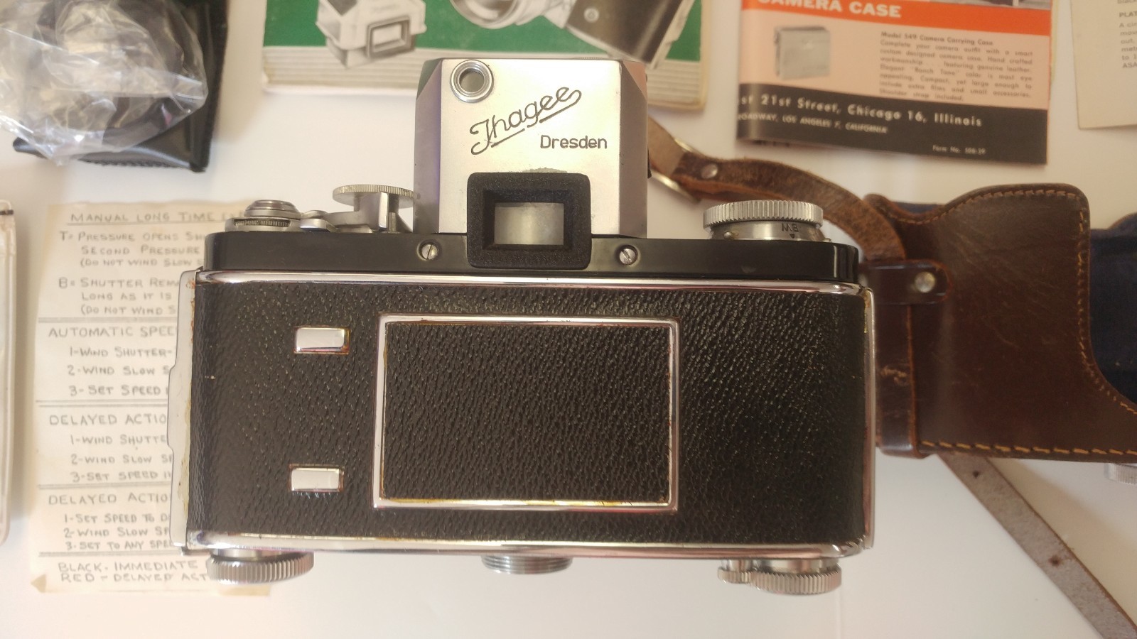 EXAKTA IHAGEE VX IIA DRESDEN BODY W/EXTRAS