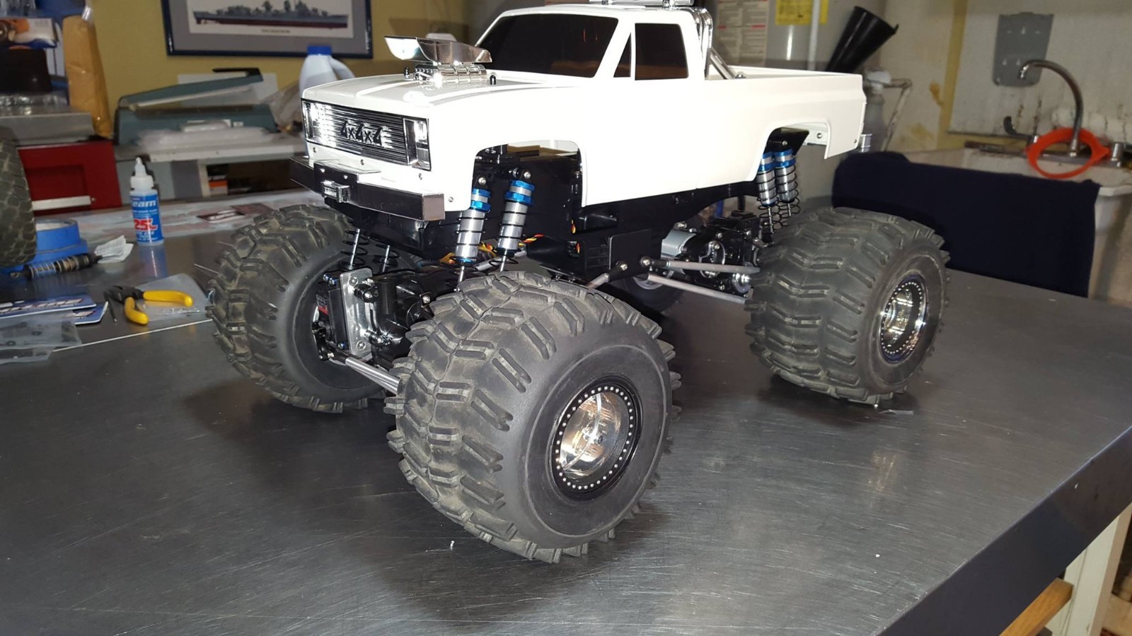 CLOD BUSTER 未使用 Stock Clod or Super Clodbuster Aluminum 4-Link Suspension