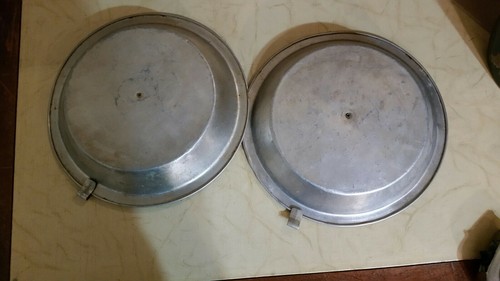 Lot Of 2 Vintage Pie Cake Tin Pan Slider Arm Quick Release Scraper Bar