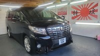 Toyota Alphard 2.5 auto black automatic 4wd only 51k miles in stock 2015