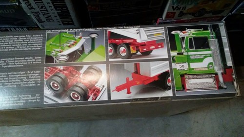 REVELL KENWORTH DUMPER AND TANDEM TRAILER. FACTORY SEALED!!!!