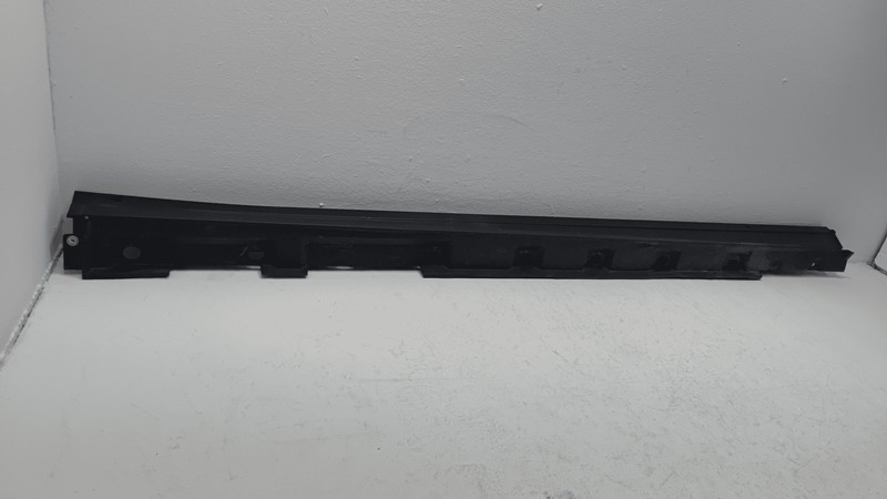 Used 2022-25 Toyota RAV4 W/out Hybrid Passenger Side Skirt Rocker Panel Molding OEM