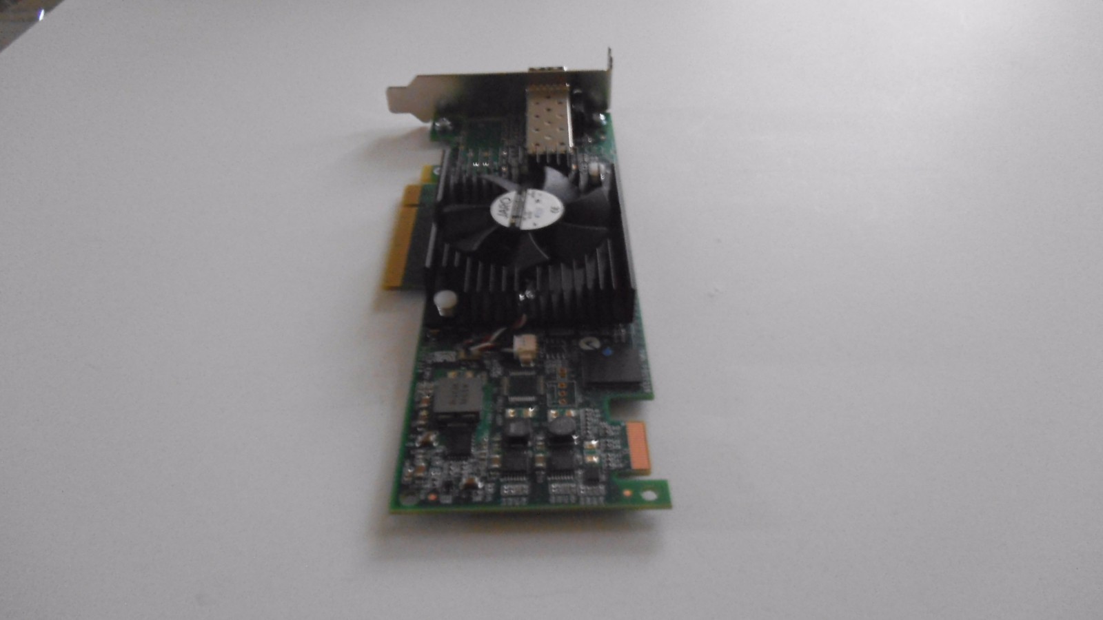 Dell Emulex LPE-16000 16GB Fibre Channel Host Bus Adapter Card