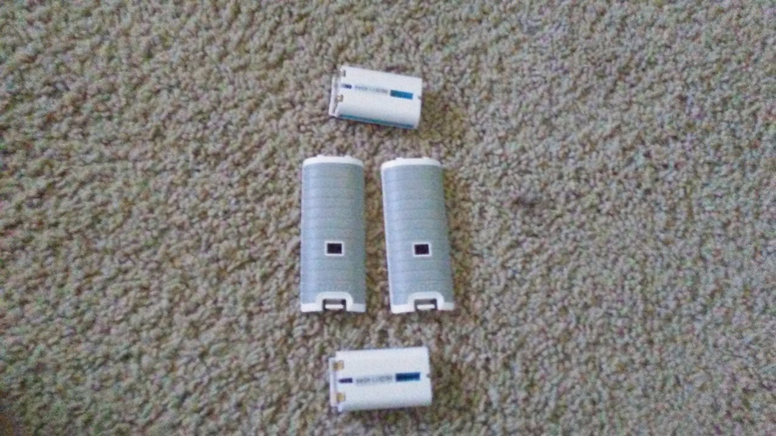 Wii Nyko Charger with Batteries