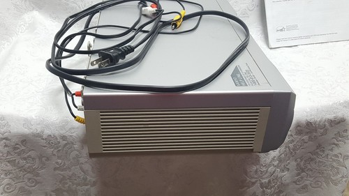 Sanyo VCR VHS Player model VWM-800