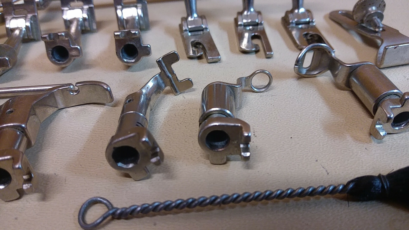 Vintage Bernina Sewing Machine Presser Foot Lot Accessories Attachments Hoop