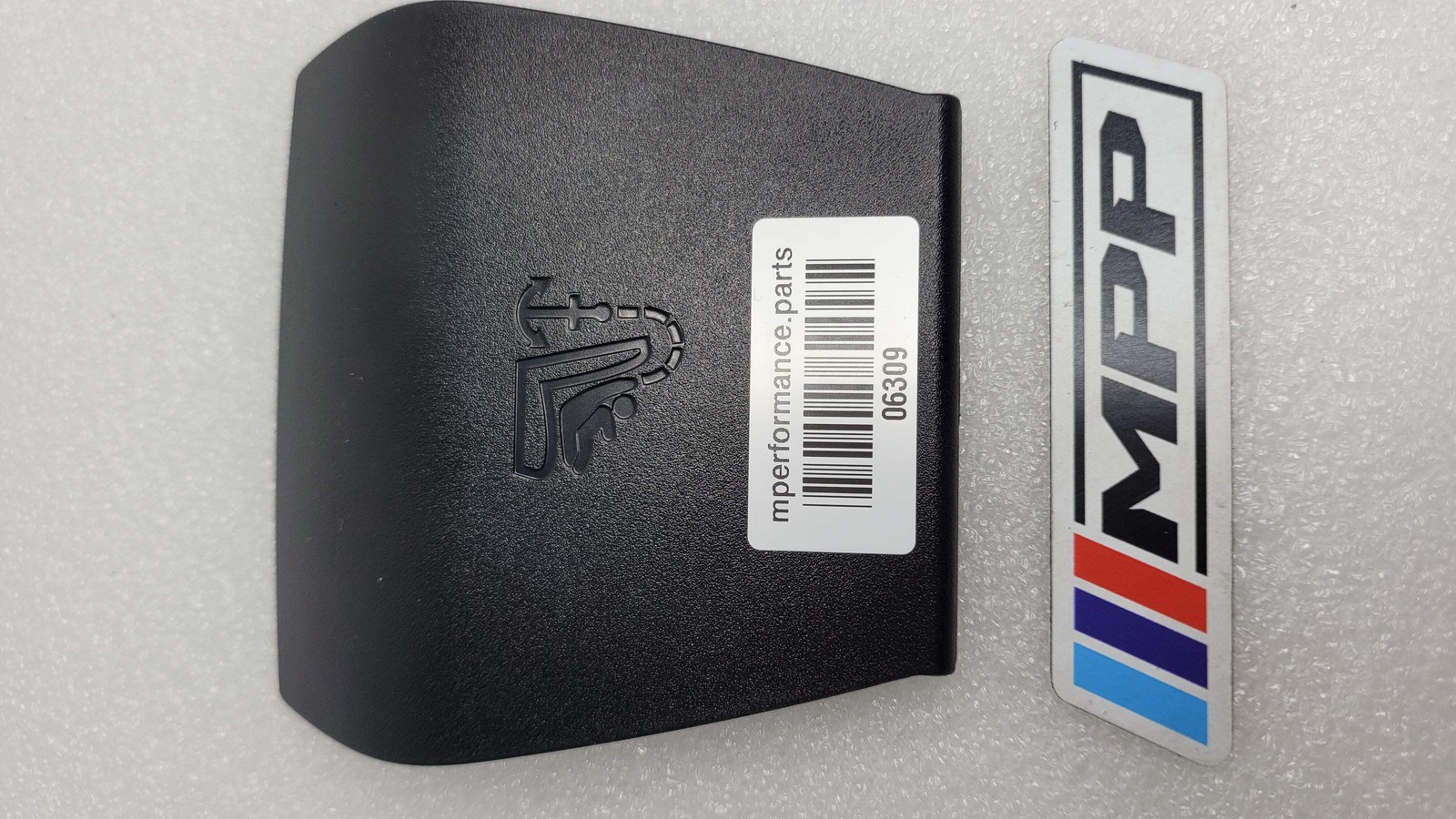 0 Seat BMW M3 F80 Interior Rear Parcel Child Hook Bracket Cover 7256110 image 5