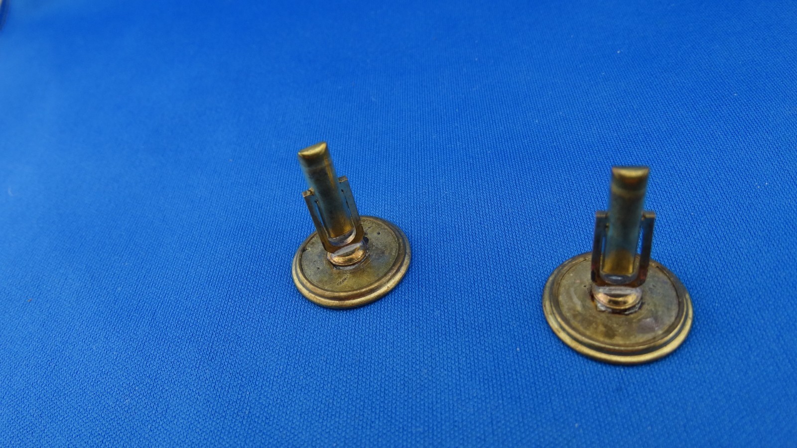 JS2 Vintage Harvey Avedon Remington 12 GA Shell Casing Cufflinks Gold Tone