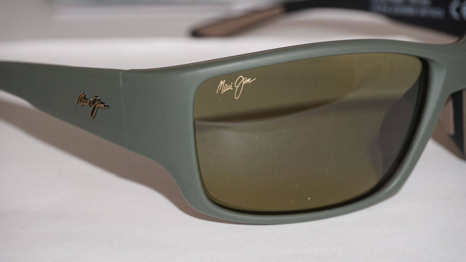 Pre-owned Maui Jim Sunglasses Local Kine Grey Green Polarized Stg Mj810-54c 61 18 125