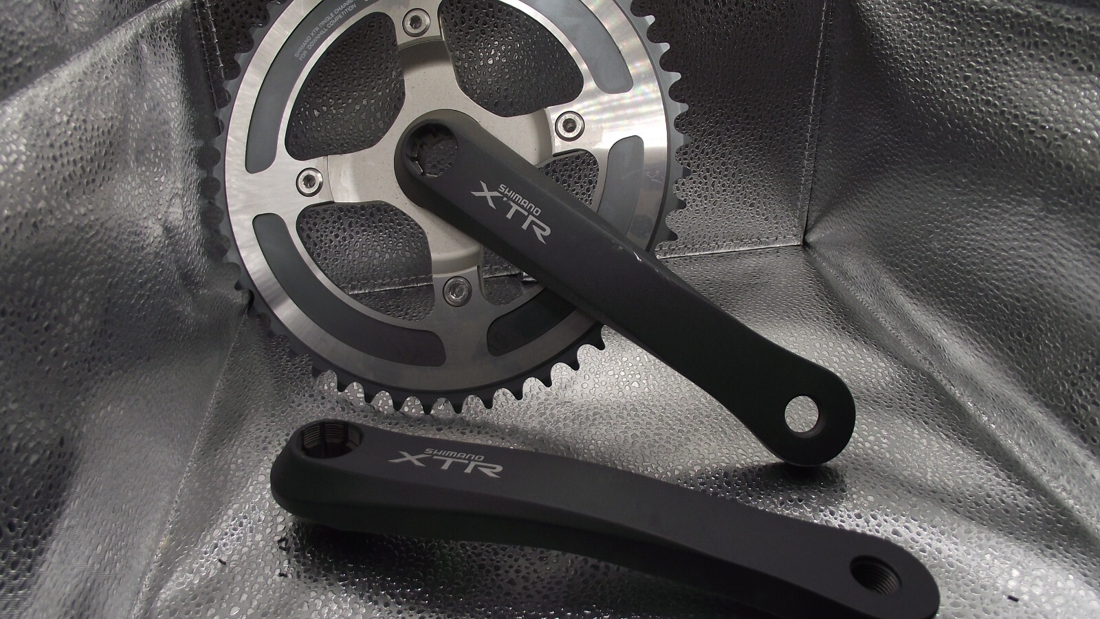 SHIMANO XTR FCM-951 175MM CRANK SET WITH 50 TOOTH 4 BOLT DH