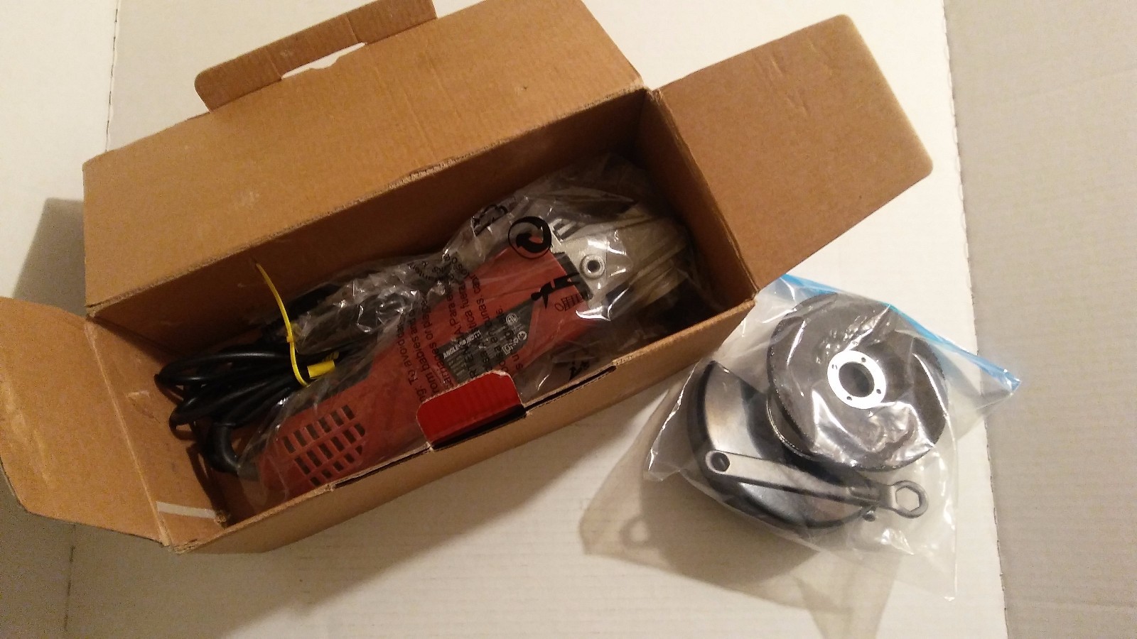 Hyper Tough 6.0 Amp Angle Grinder