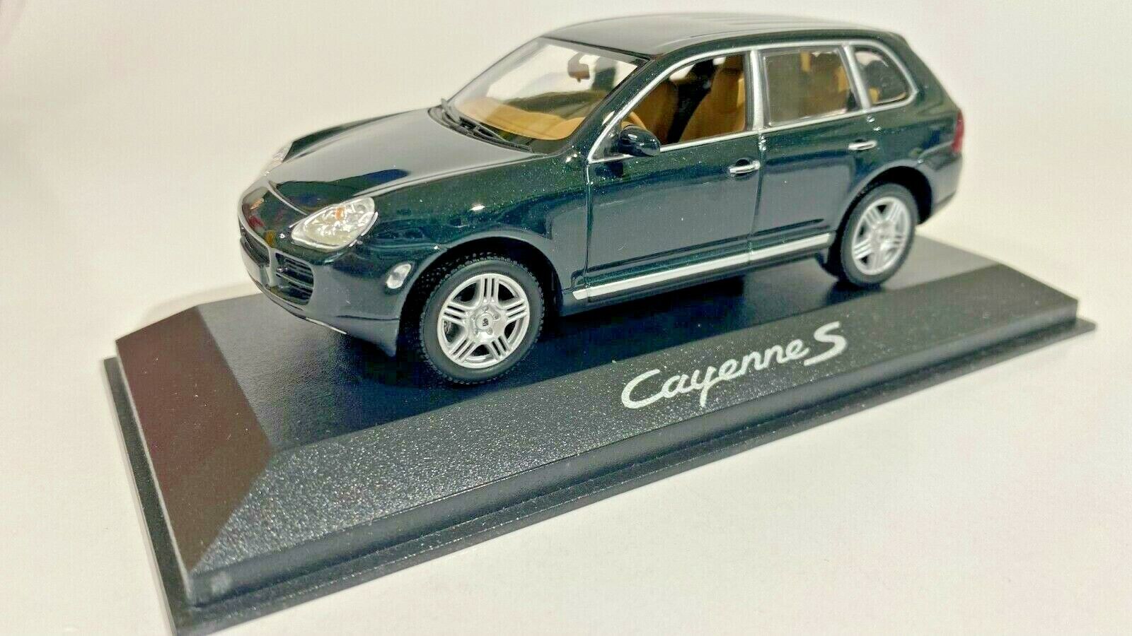 2003- Porsche Cayenne S, 1:43 Scale Diecast,Green, by Minichamps, WAP C2000313 2003- Porsche Cayenne S, 1:43 Scale Diecast,Green, by Minichamps, WAP C2000313
