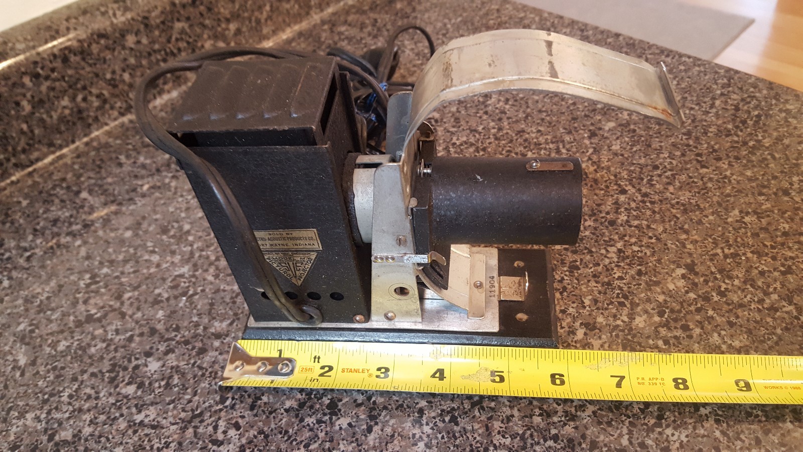 VINTAGE SVE PROJECTOR MODEL M  FOR PARTS W CASE STEAMPUNK